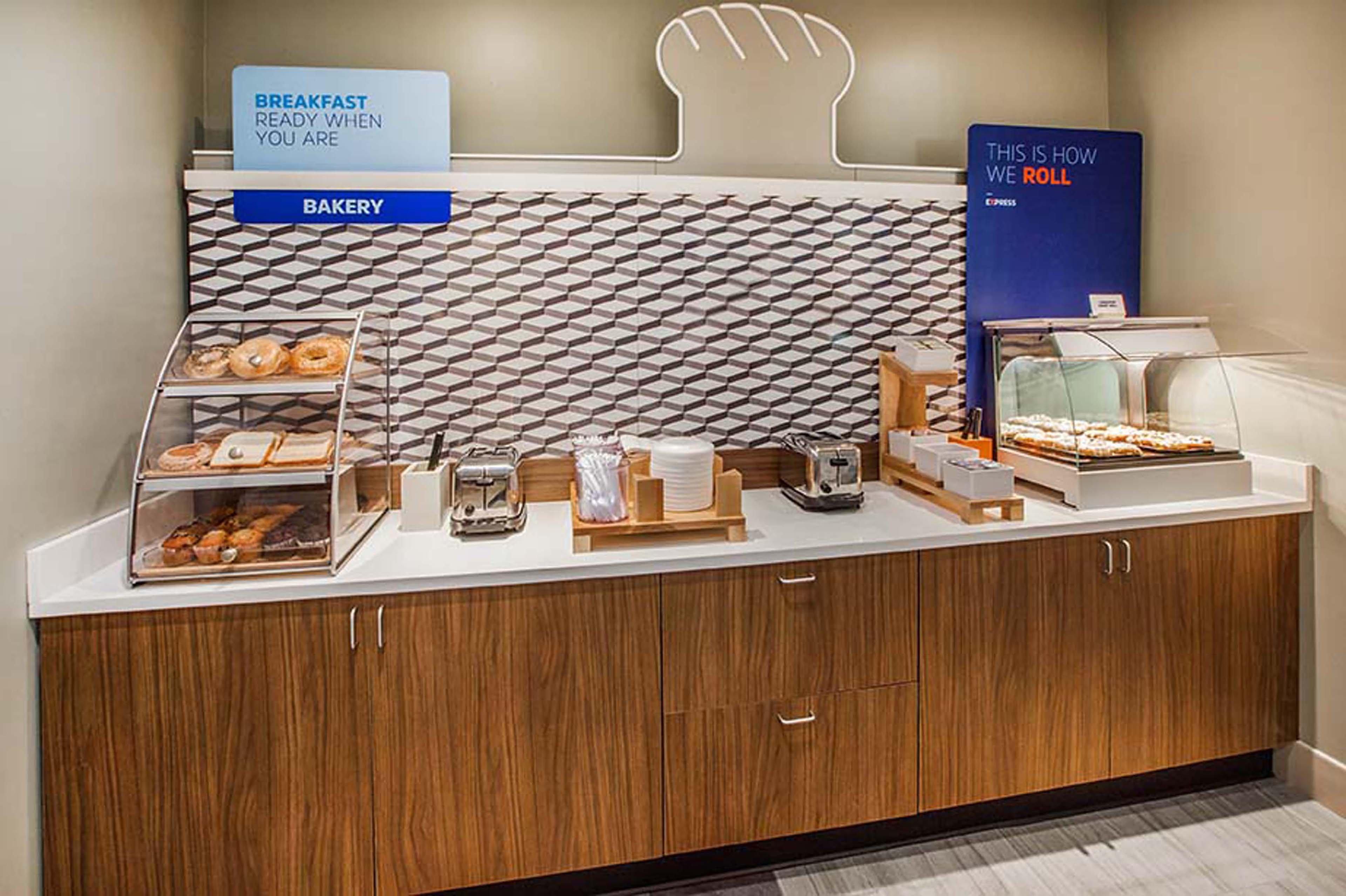 Holiday Inn Express Towson- Baltimore North By Ihg Exterior foto